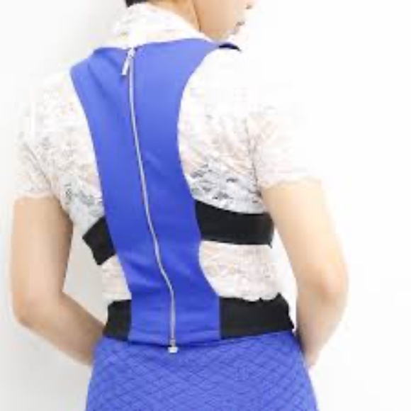 NEW GUESS JONI 2 Piece Set Halter Top and high Waist Floral Shorts Blue M / L - Picture 9 of 17